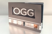 Рекламная брошюра OGGI. Печать на дизайнерской бумаге. Дополнительная отделка обложки – вырубка и тиснение.